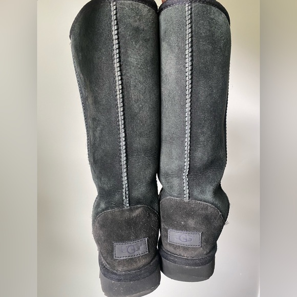 Black UGG boots winter snow fur shoes - Picture 3 of 6